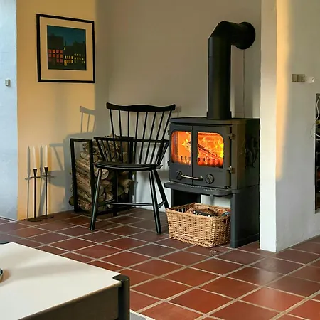 Summerhouse In Southern Style Close To