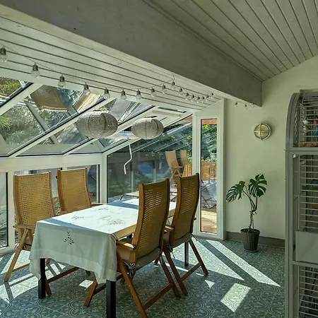 Summerhouse In Southern Style Close To Сasa de vacaciones