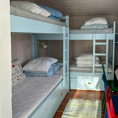 Summerhouse In Southern Style Close To Сasa de vacaciones